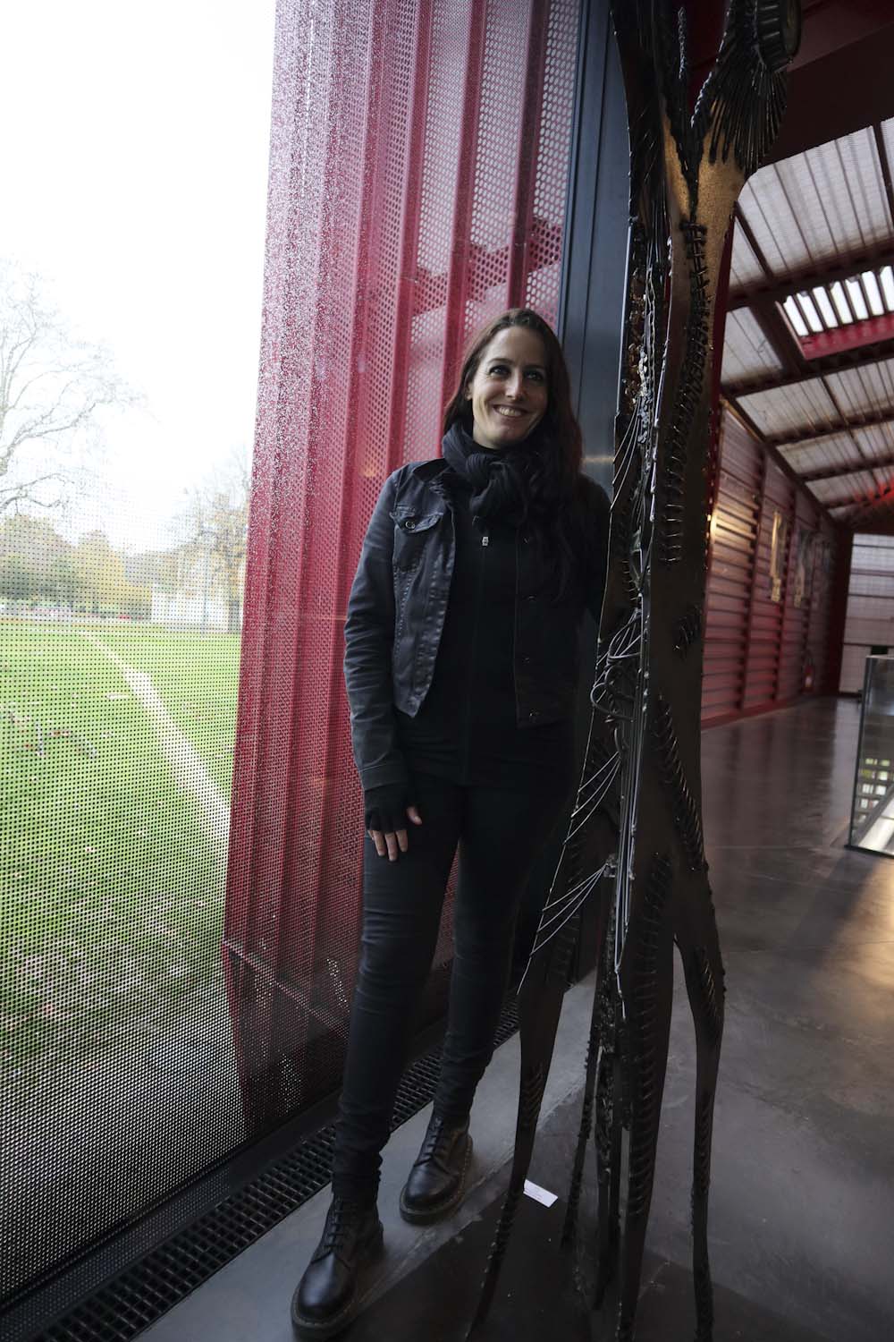 Nes, sculptrice sur métal, invitée d’honneur de Méli Mel’arts