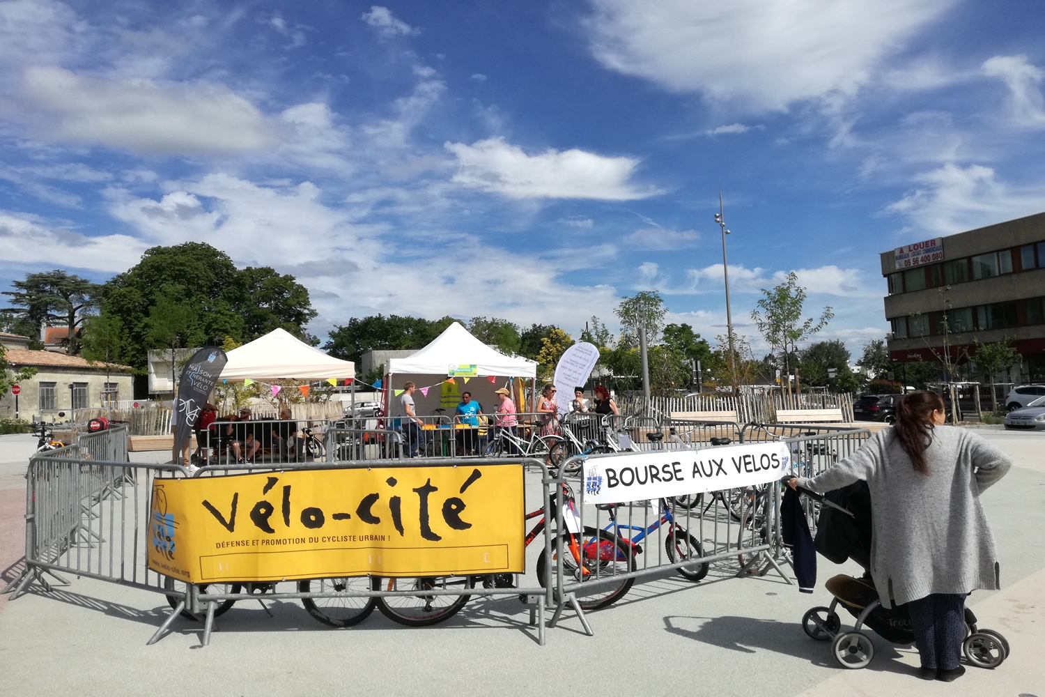 la bourse aux vélos avec Vélo Cité