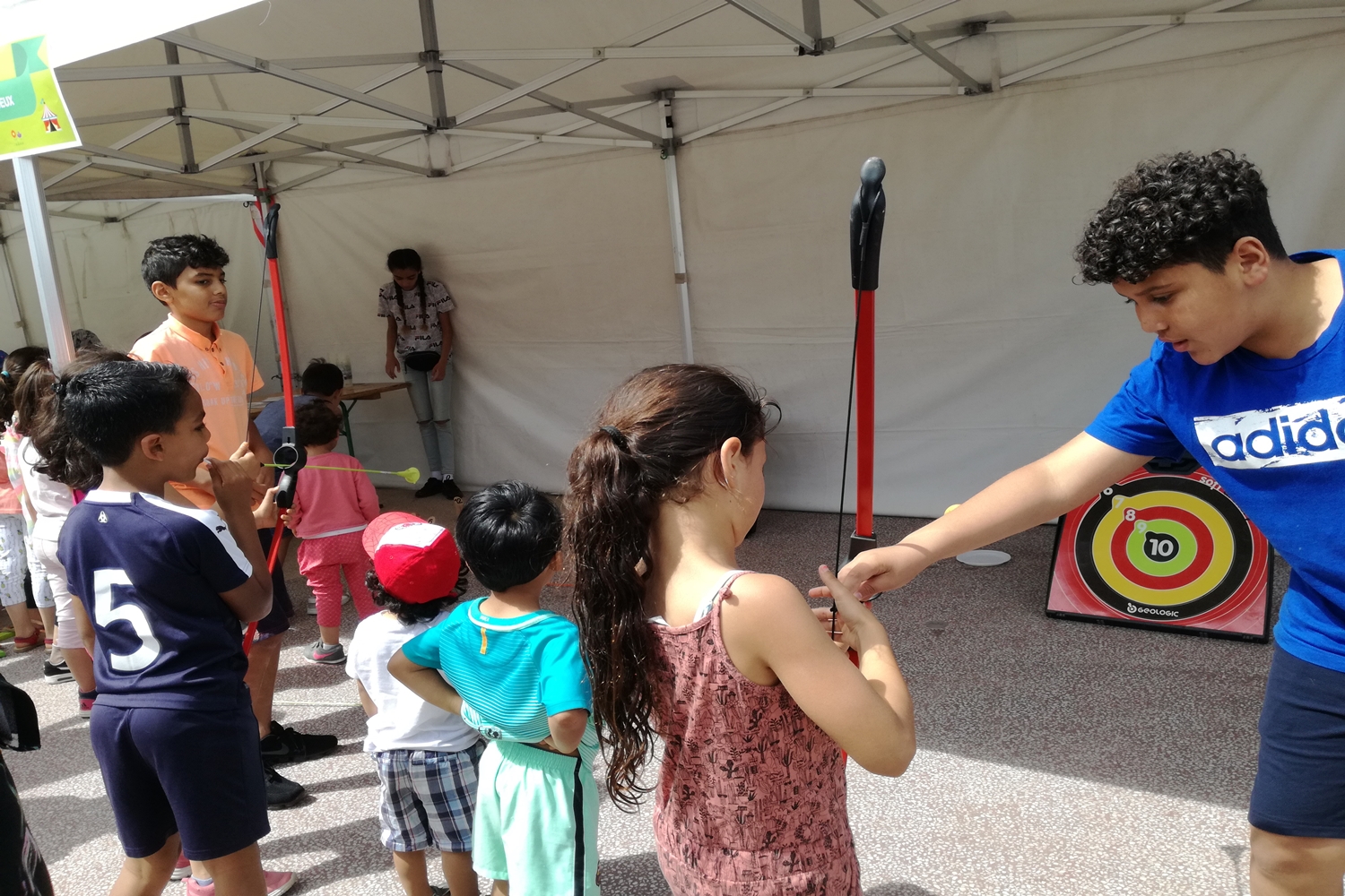 tir à l'arc, Mölki et jeux pédagogiques avec le centre et culturel La Colline