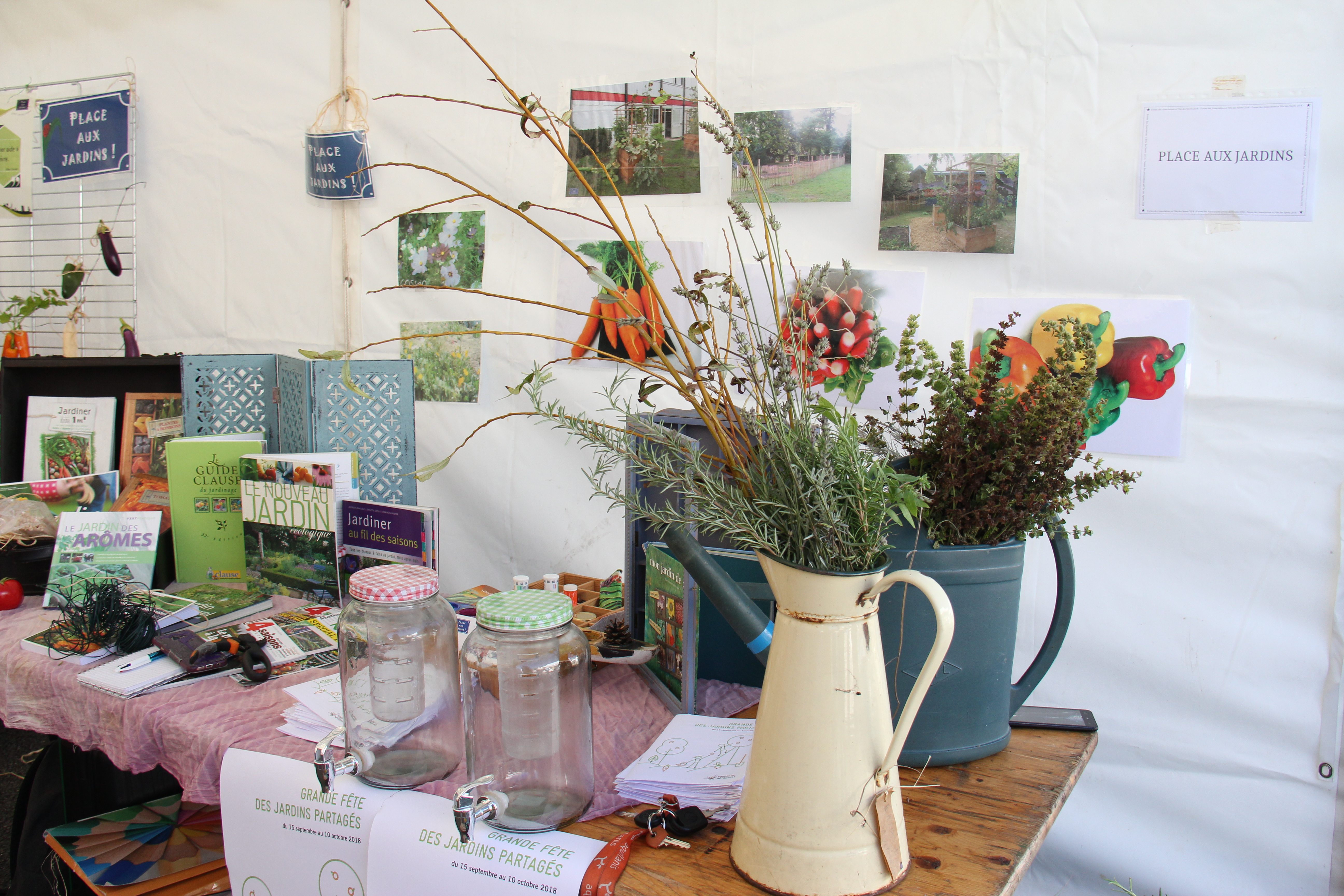 Le stand nature de Place aux jardins