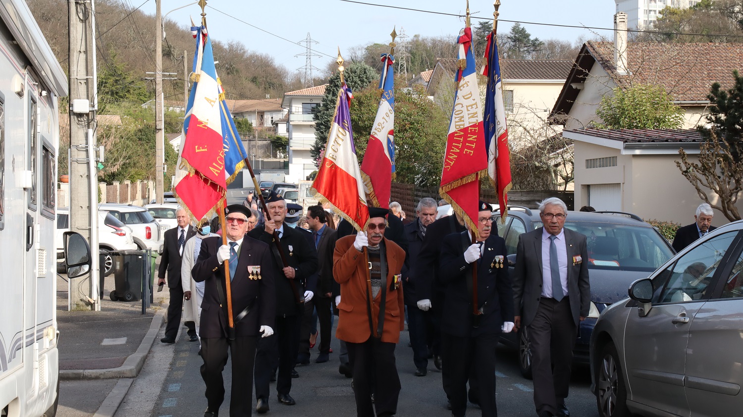 porte drapeaux