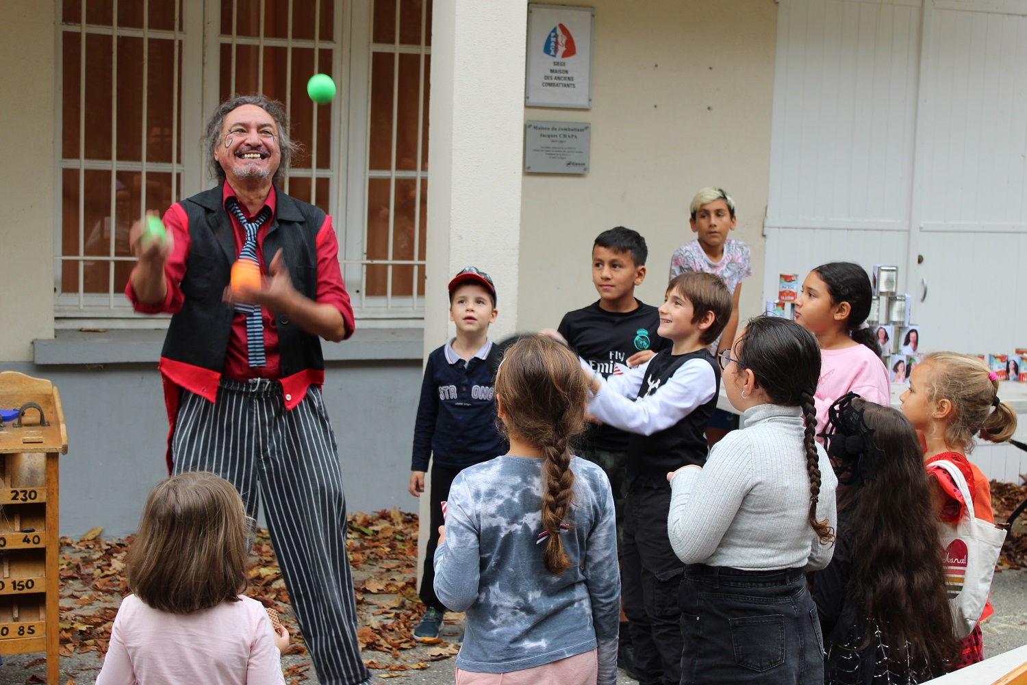 ​​le facétieux Kiko le clown a fait rire et sourire petits et grands