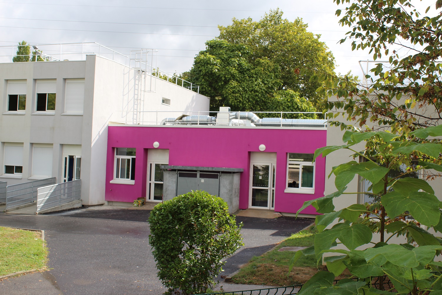 école maternelle michelet - local commun avec l'élémentaire
