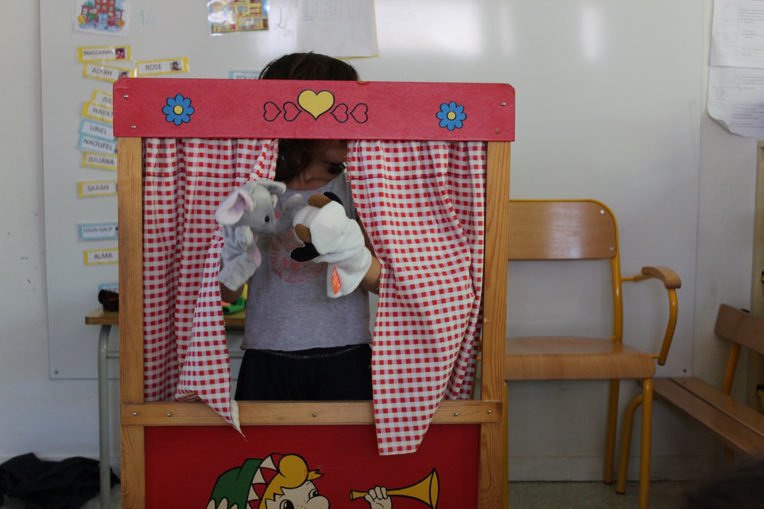 atelier marionnettes à Jules Guesde maternelle