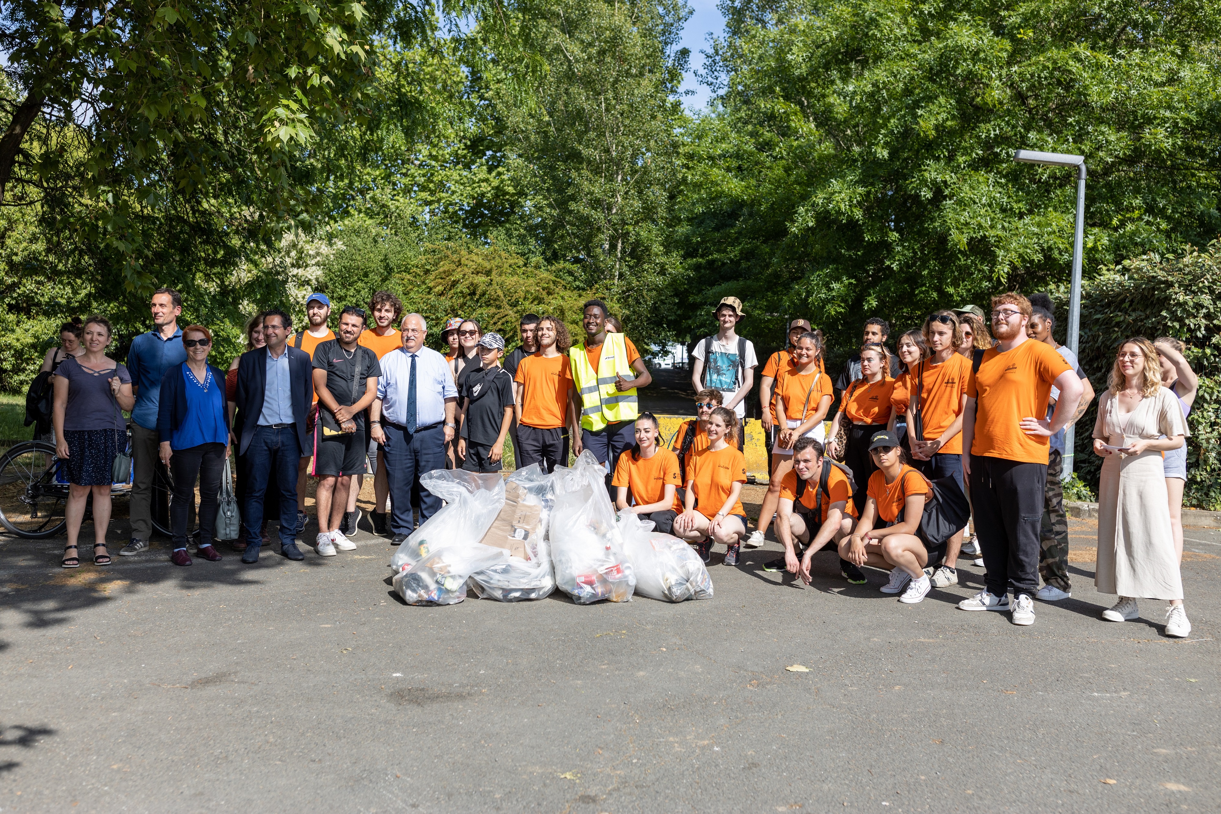 les participants réunis