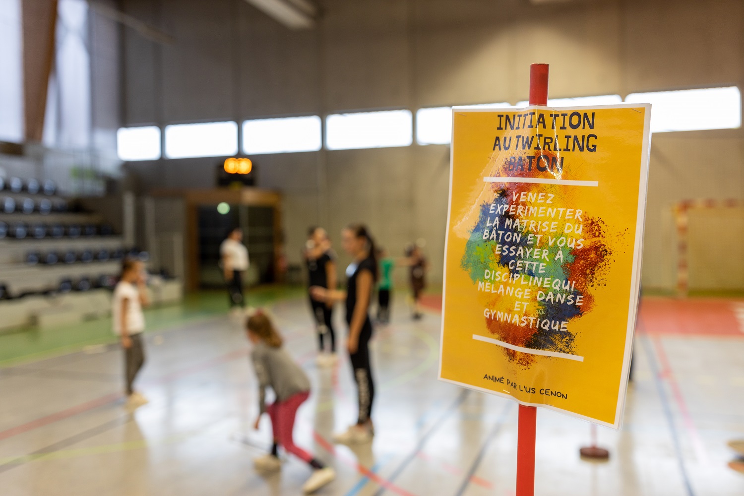 ​​​​​​Initiation avec l'US Cenon twirling bâton
