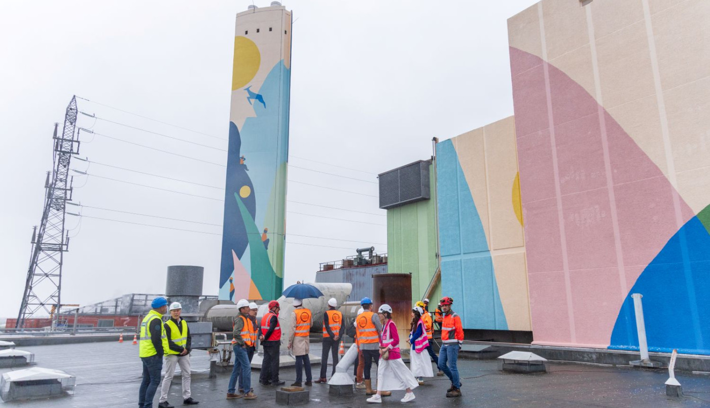 Inauguration de la fresque des Craneuses