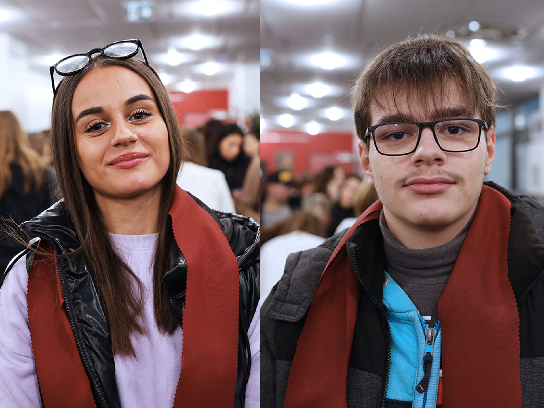 deux lycéens avant la remise des diplômes