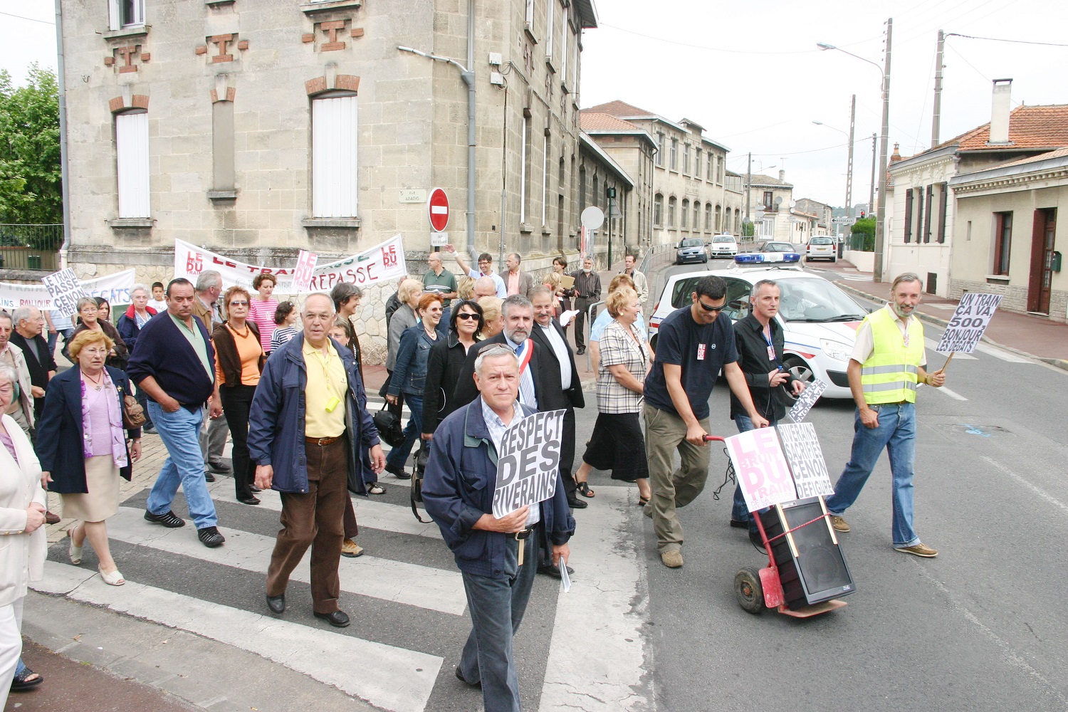 12 mai 2007 : riverains et élus sont dans la rue !