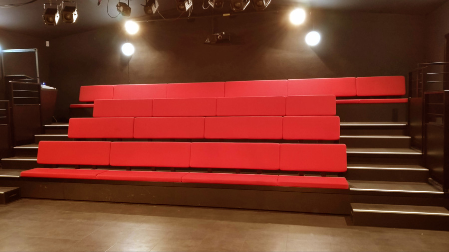 salle de l'Oscillo Théâtroscope