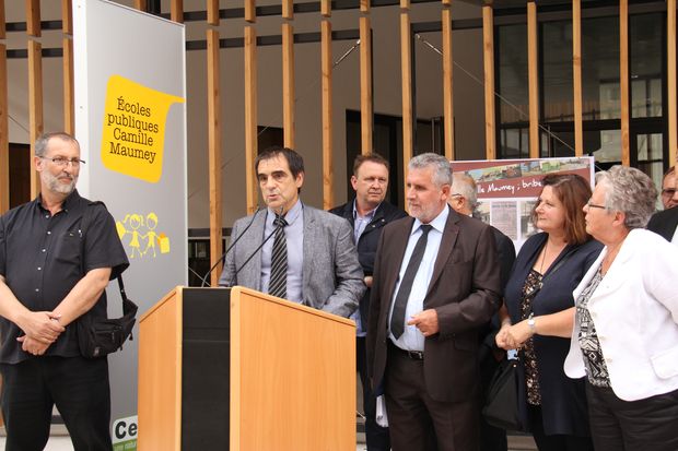 M . Roque, Directeur adjoint des services académiques