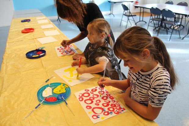 festi family peintures aux couleurs chaudes
