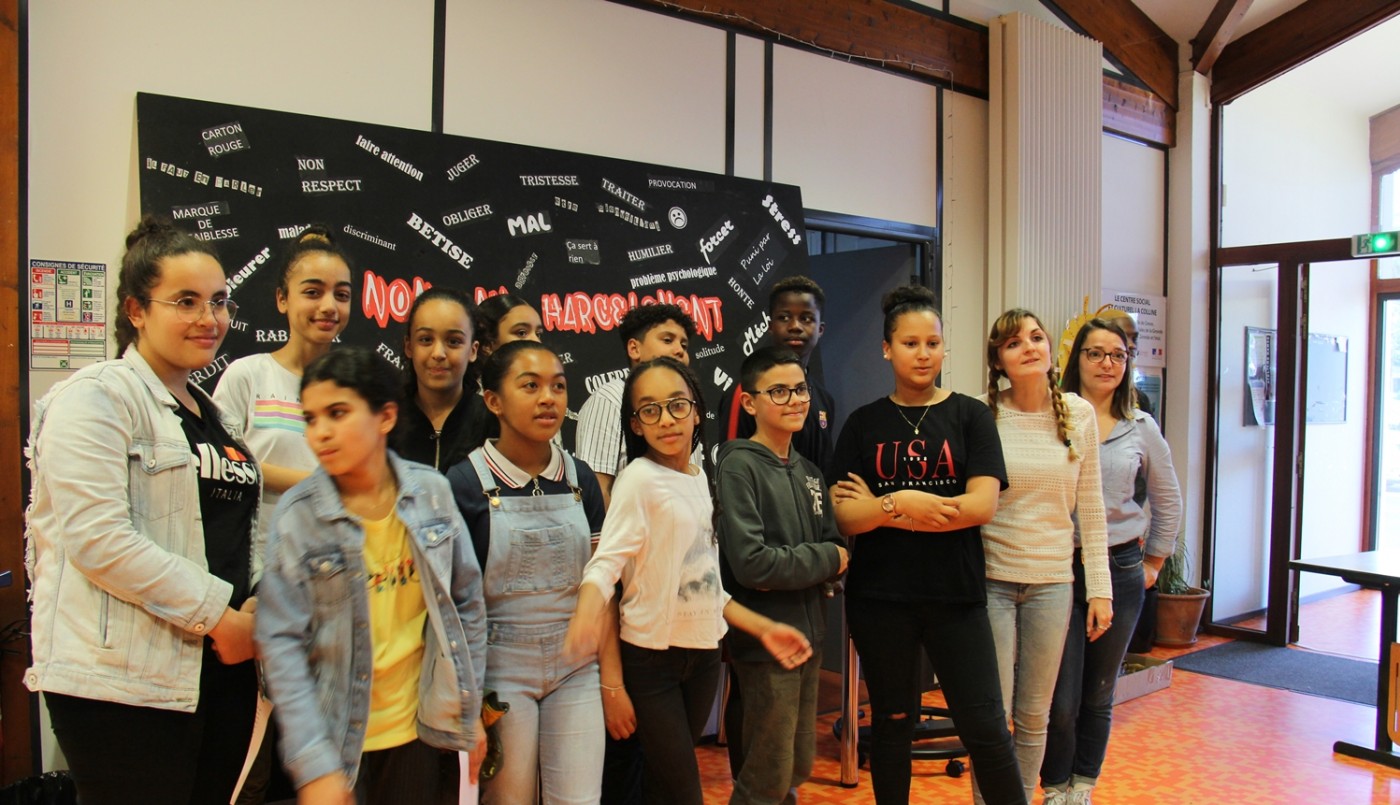 Les jeunes adhérents du centre la Colline ont planché sur le thème du harcèlement
