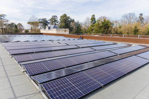 Sobriété énergétique : le solaire et la géothermie se déploient