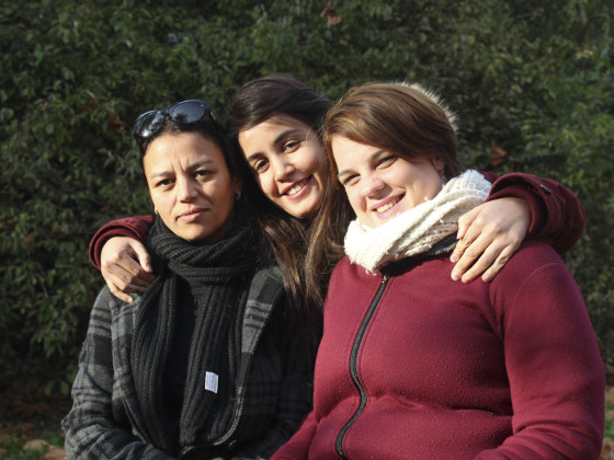 Photo de Jennifer, Samira et Rajae: 3 participantes cenonnaises à la formation Emergence du CIDFF