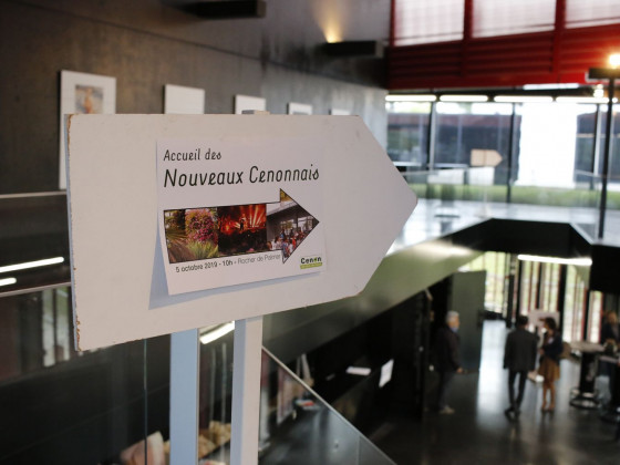 photo des coursives du Rocher de Palmer lors de l'accueil des nouveaux Cenonnais
